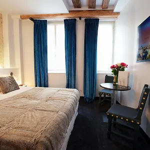 *** Hotel Le Clos De Notre Dame Francia