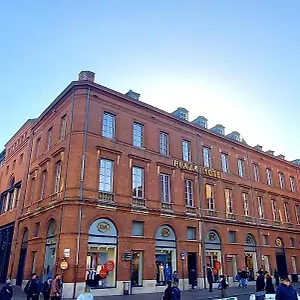 **** Hotel Plaza Capitole Francia